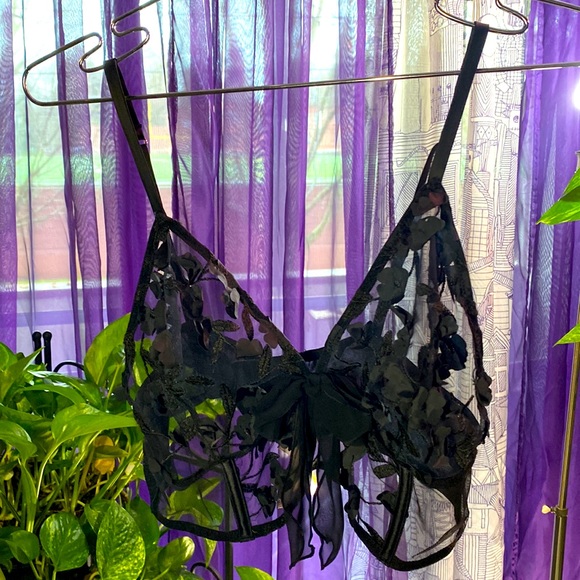 Black Mesh, long line triangle bra. Size XL - Picture 2 of 9